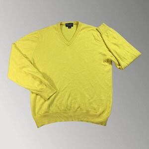 Brooks Brothers Sweater Mens XL Yellow 3-Ply‎ Scottish Cashmere V-Neck Scotland